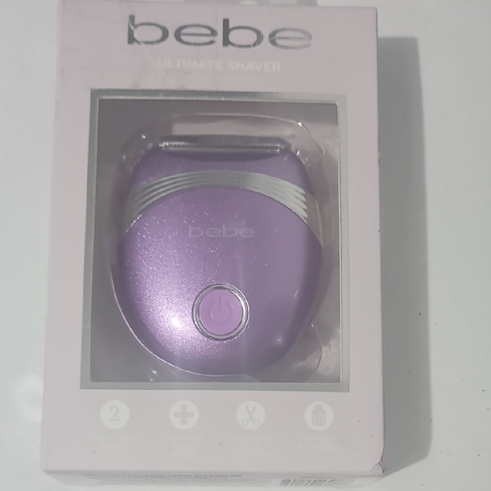 bebe‎ Purple Ultimate Shaver